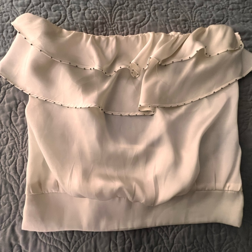 Rampage Cream Ruffled Off-Shoulder Blouse